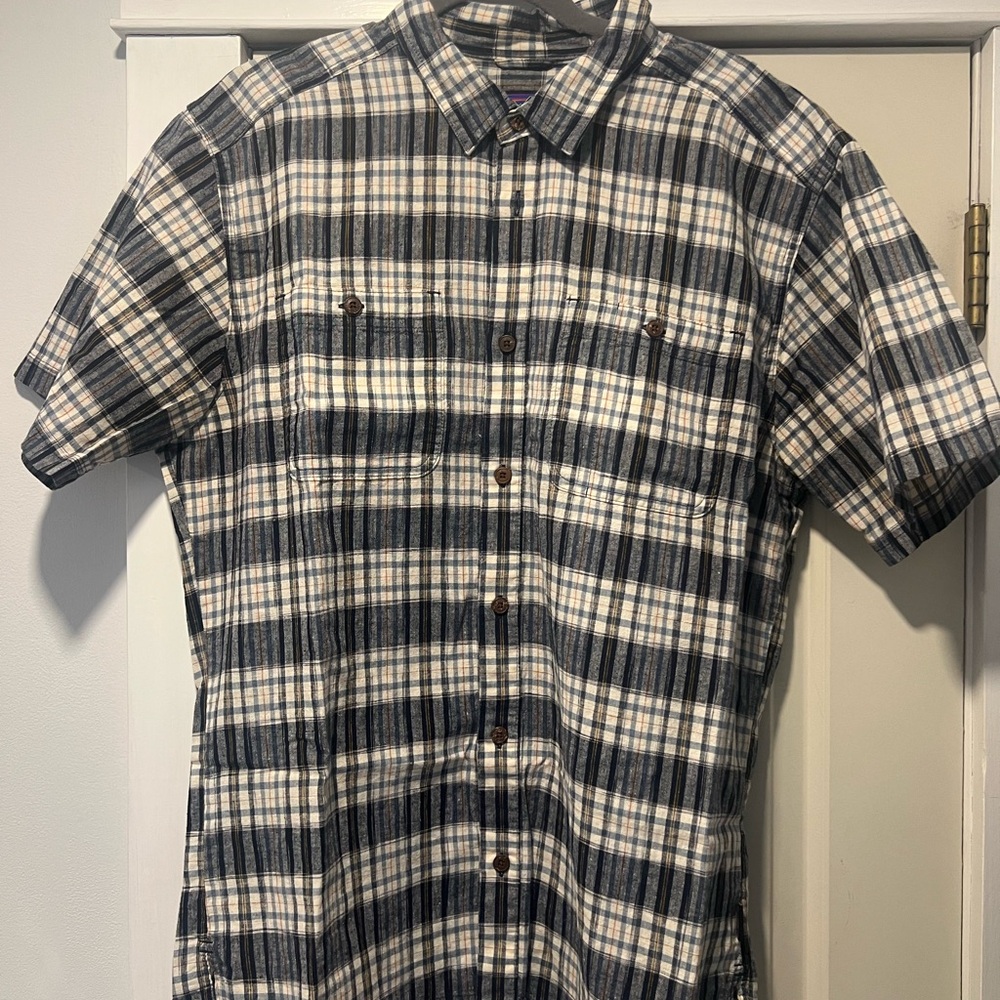 Patagonia Short-Sleeve Plaid Button-Down Shirt - Navy & White
